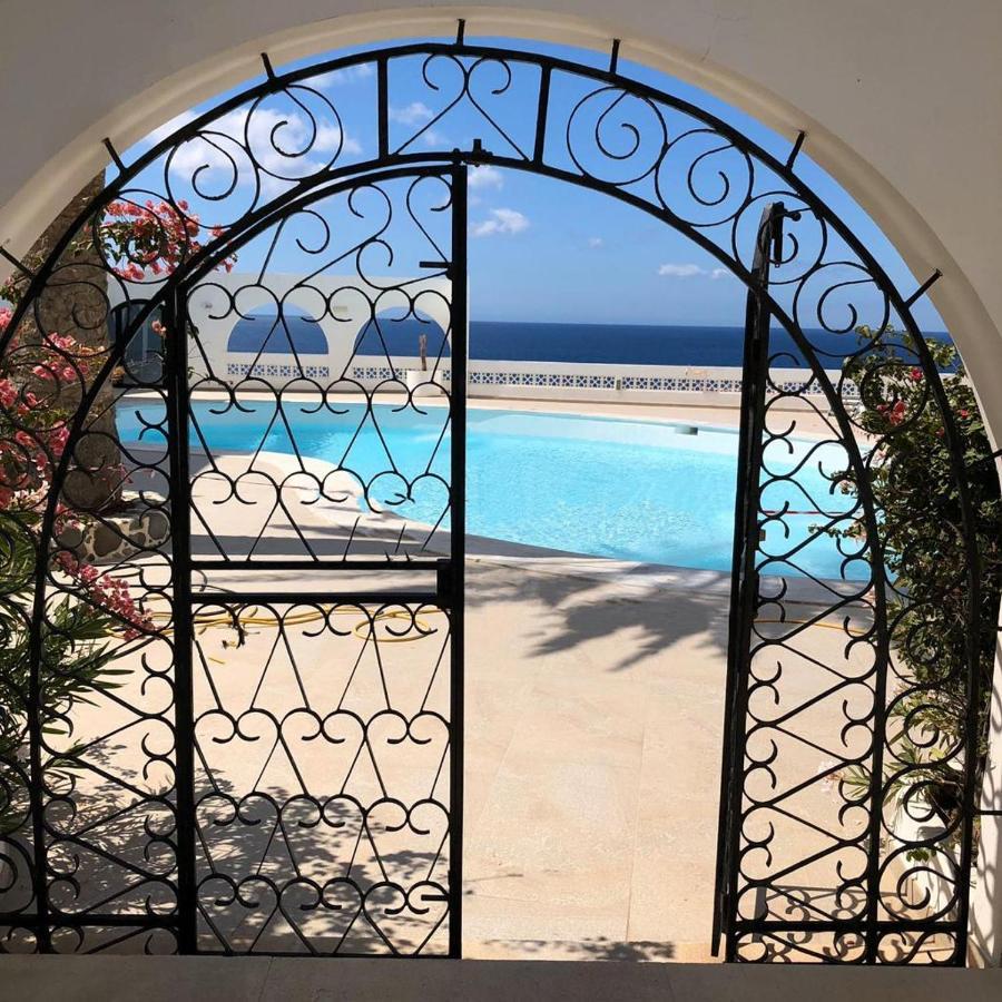 Boutique Sea View In *