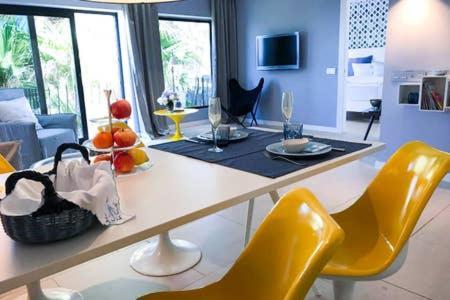 Boutique Sea View In